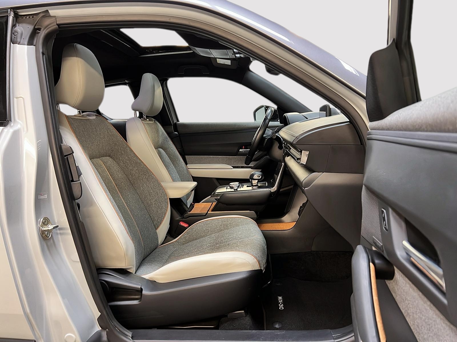 Mazda MX-30 GT TOIT NAV 2023 - image #8