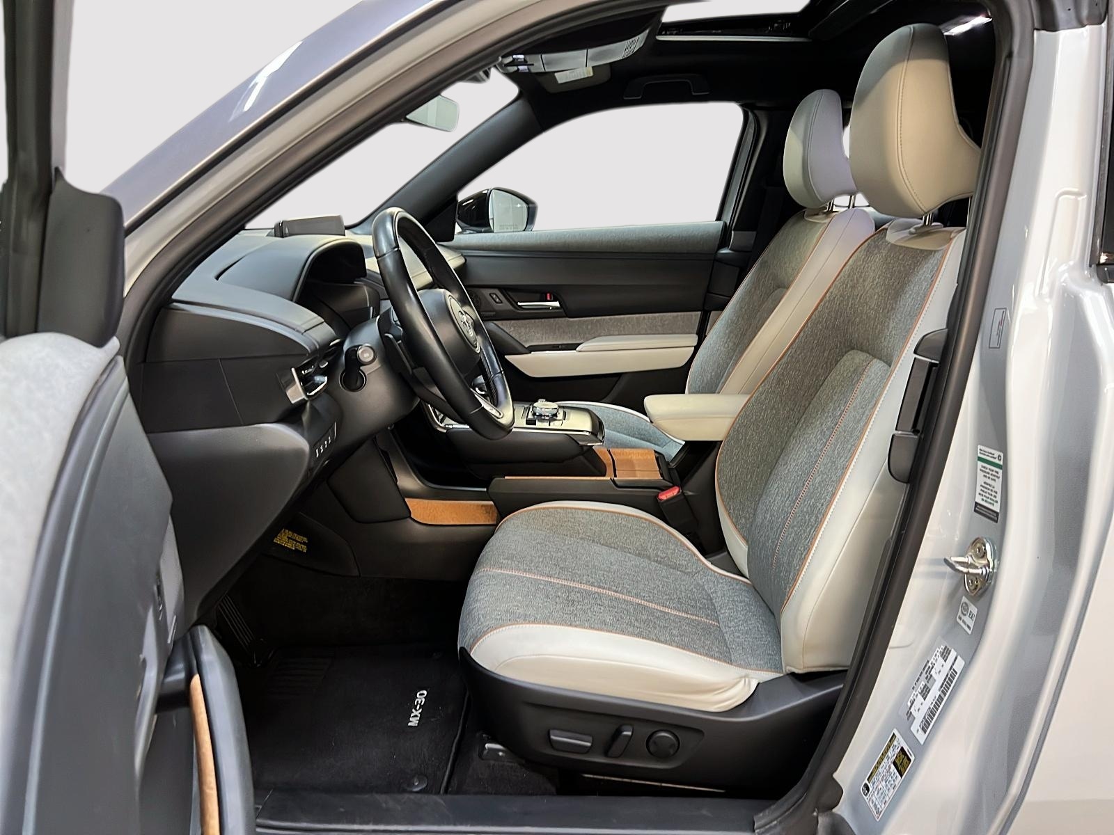 Mazda MX-30 GT TOIT NAV 2023 - image #7