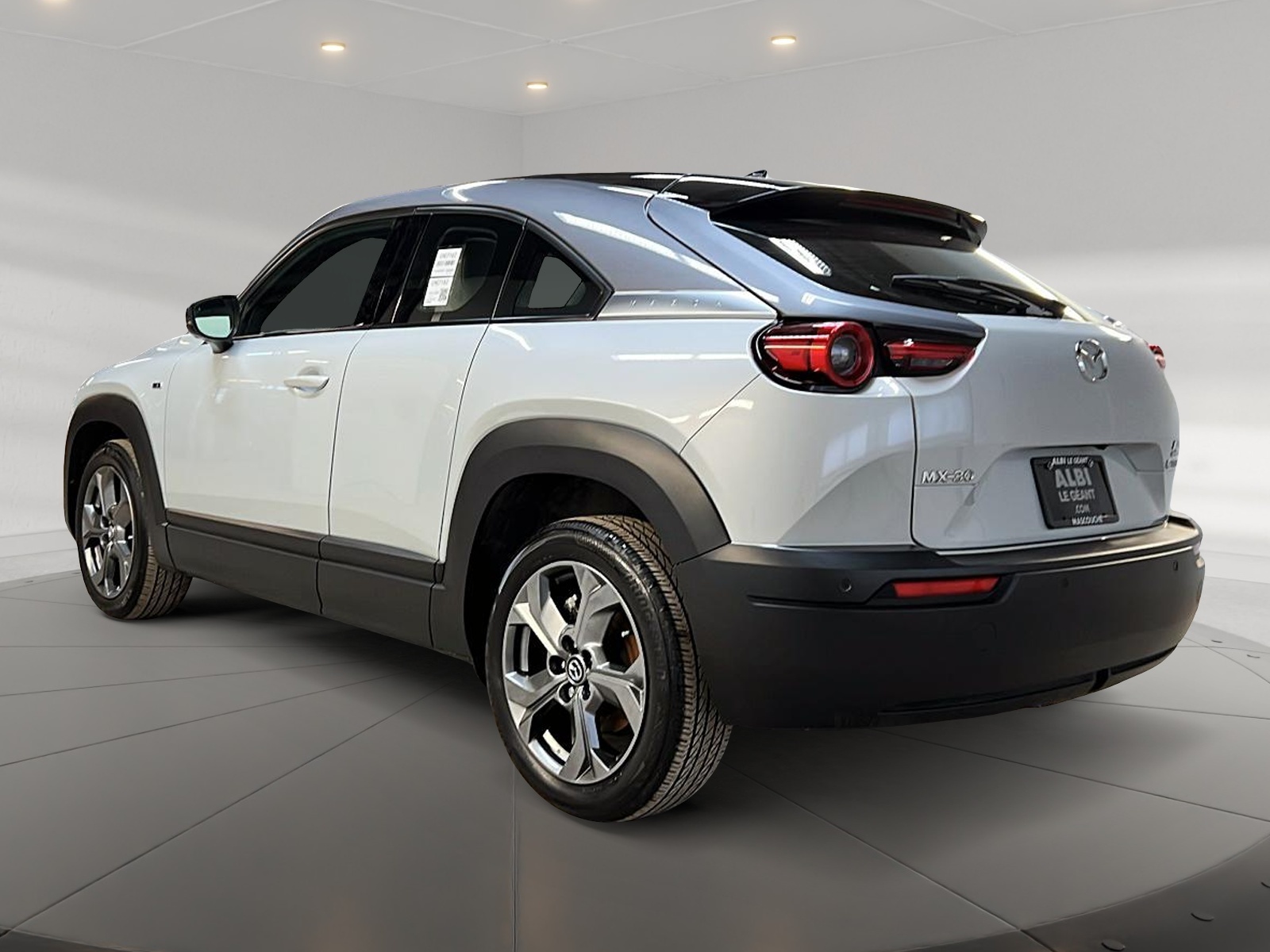 Mazda MX-30 2023 - Image #6