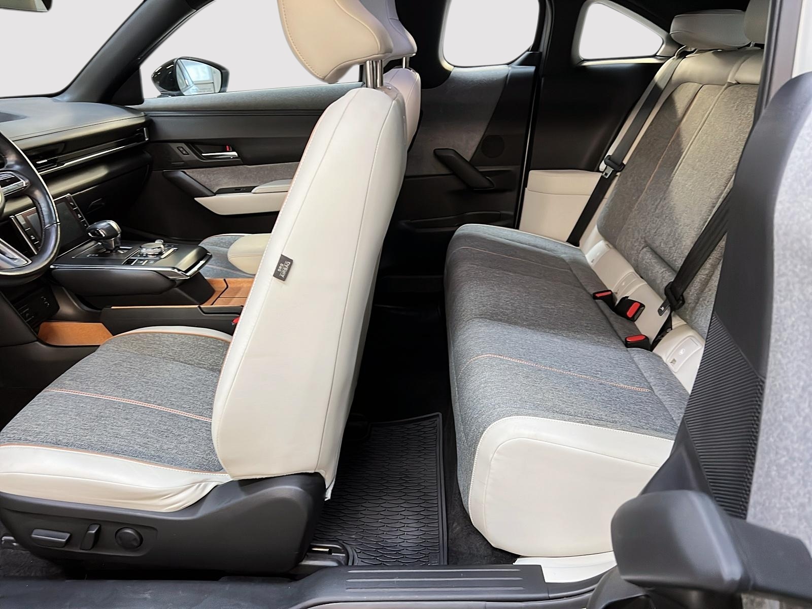 Mazda MX-30 GT TOIT NAV 2023 - image #9