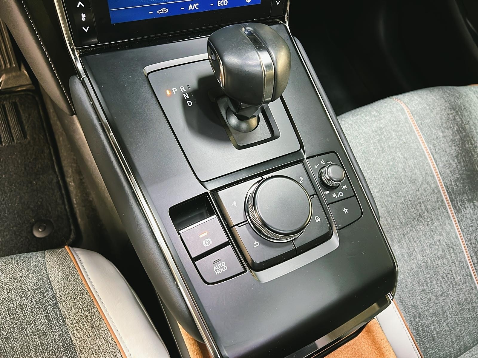 Mazda MX-30 GT TOIT NAV 2023 - image #14