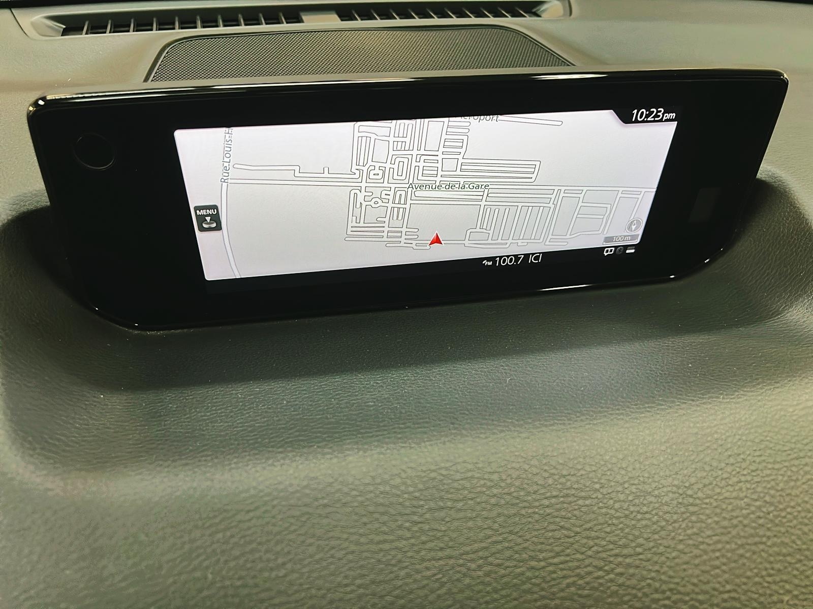 Mazda MX-30 GT TOIT NAV 2023 - image #18