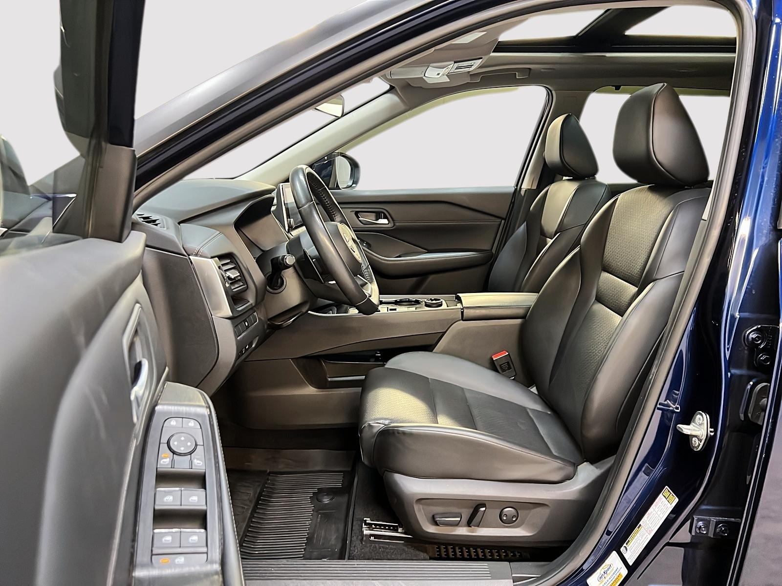 Nissan Rogue SV PREMIUM CUIR TOIT PANO 4RM 2024 — photo 7