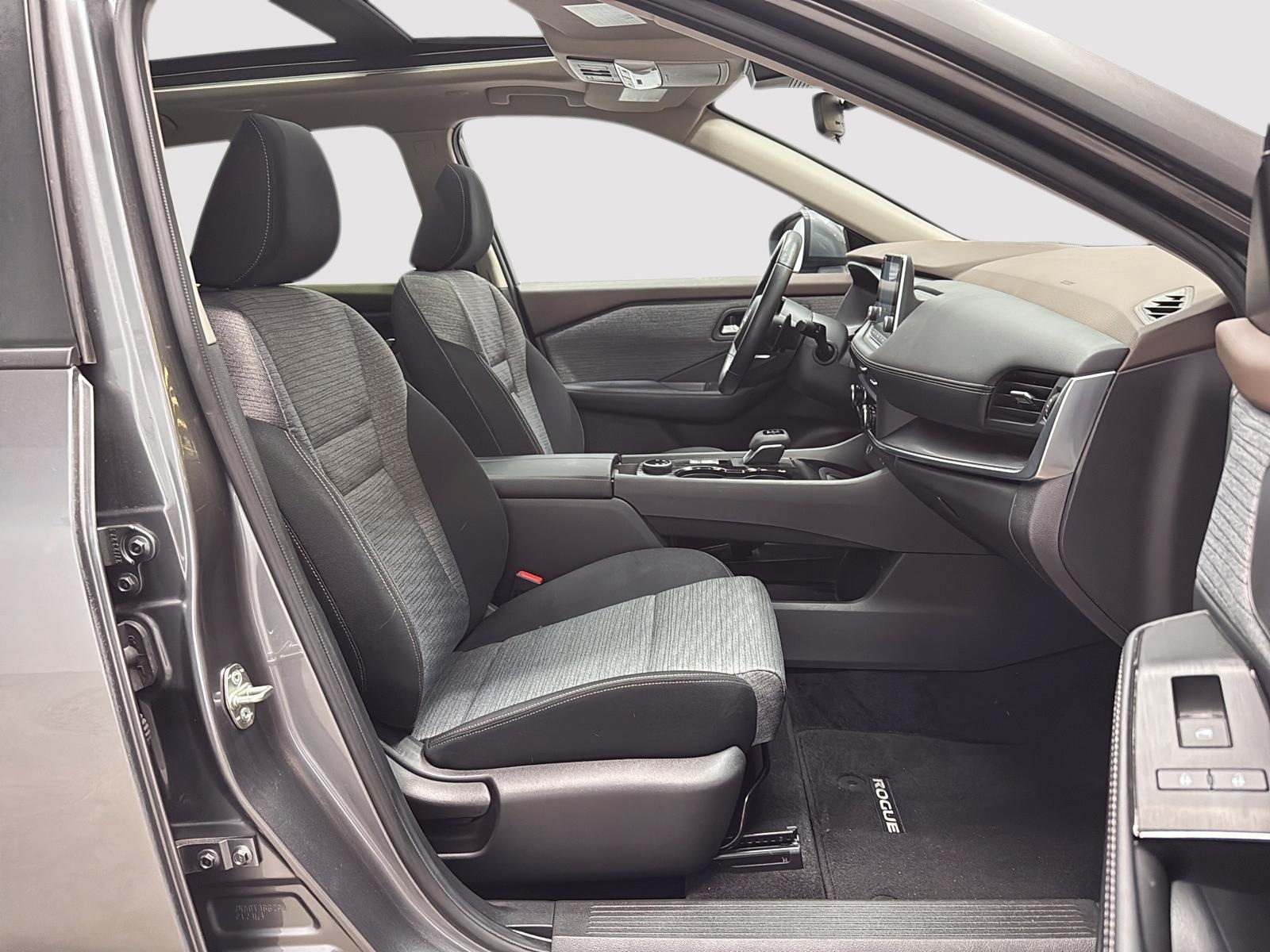 Nissan Rogue SV TOIT PANO 4RM 2023 — photo 8
