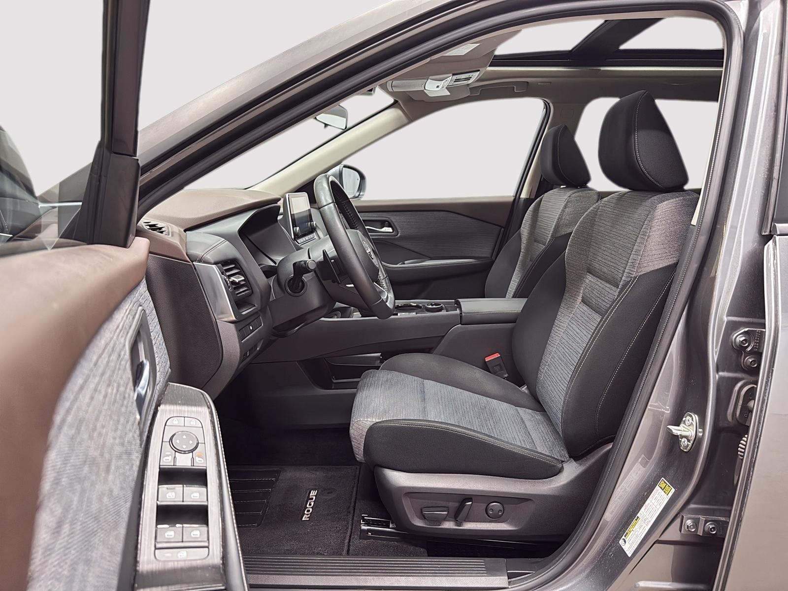 Nissan Rogue SV TOIT PANO 4RM 2023 — photo 7