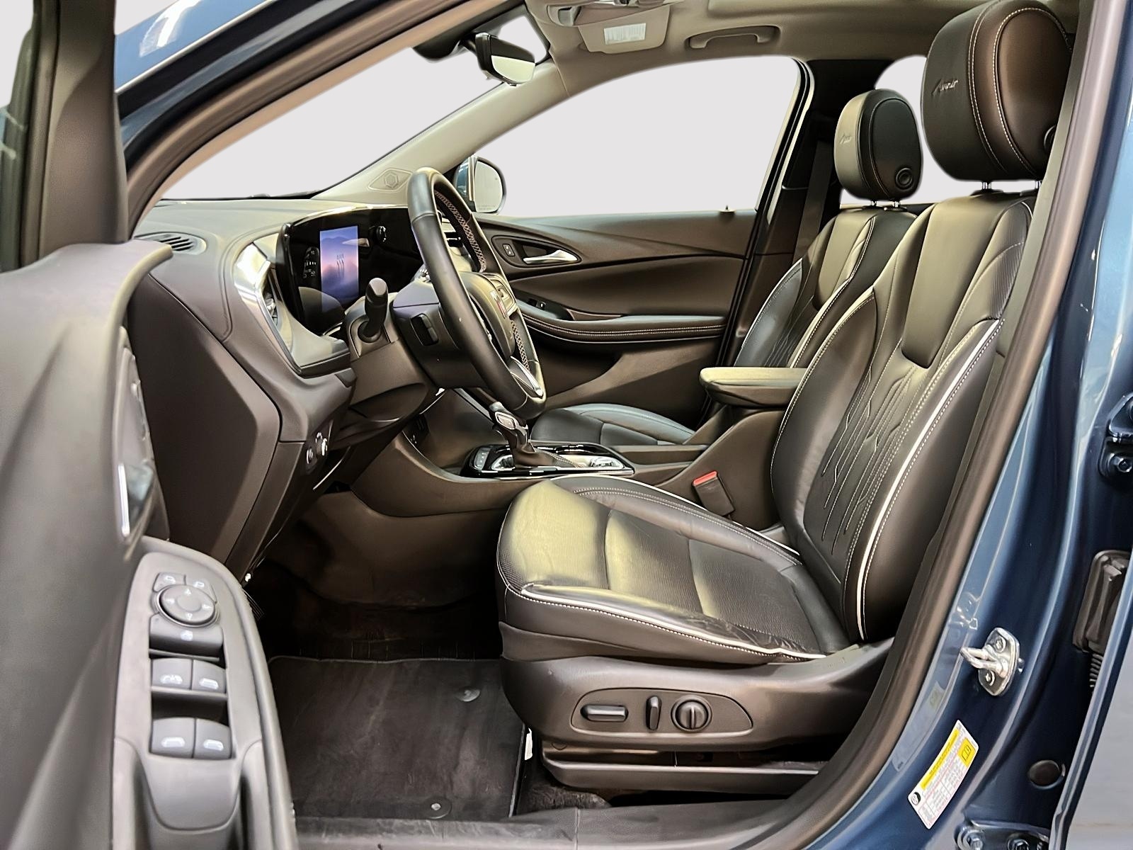 Buick Encore GX AVENIR TECH CUIR TOIT PANO 4RM 2024 — photo 7