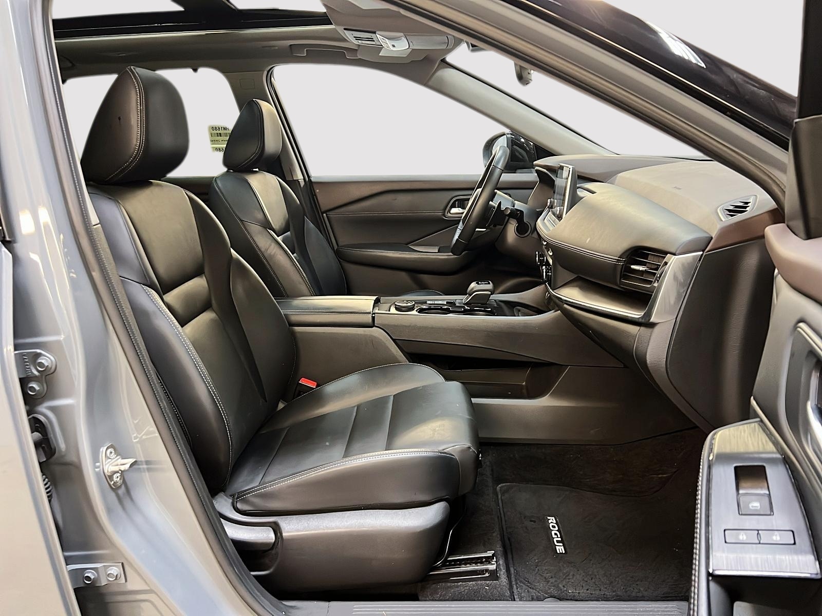 Nissan Rogue SV MIDNIGHT CUIR TOIT PANO 4RM 2023 — photo 8