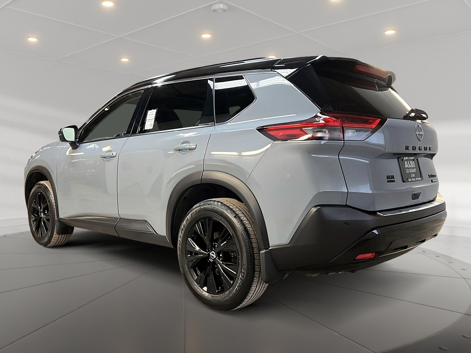 Nissan Rogue SV MIDNIGHT CUIR TOIT PANO 4RM 2023 — photo 6