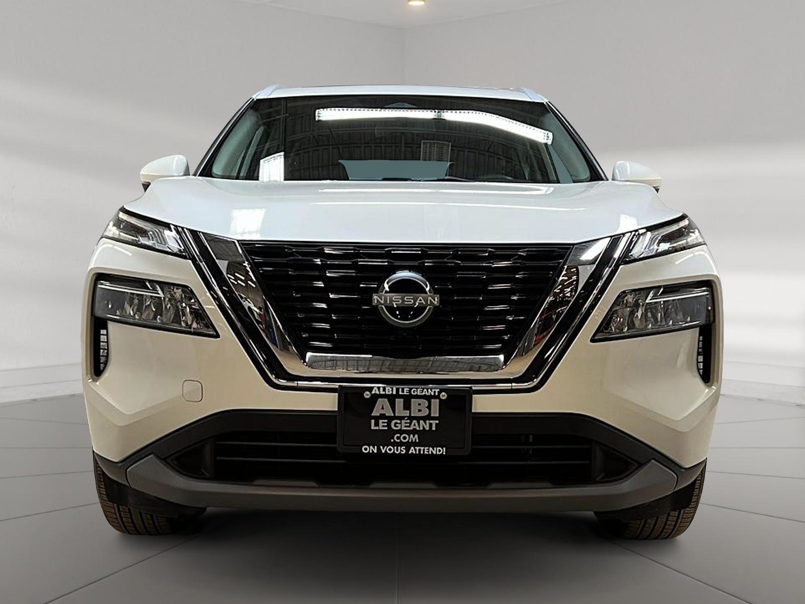 Nissan Rogue SV TOIT PANO 4RM 2023 — photo 2