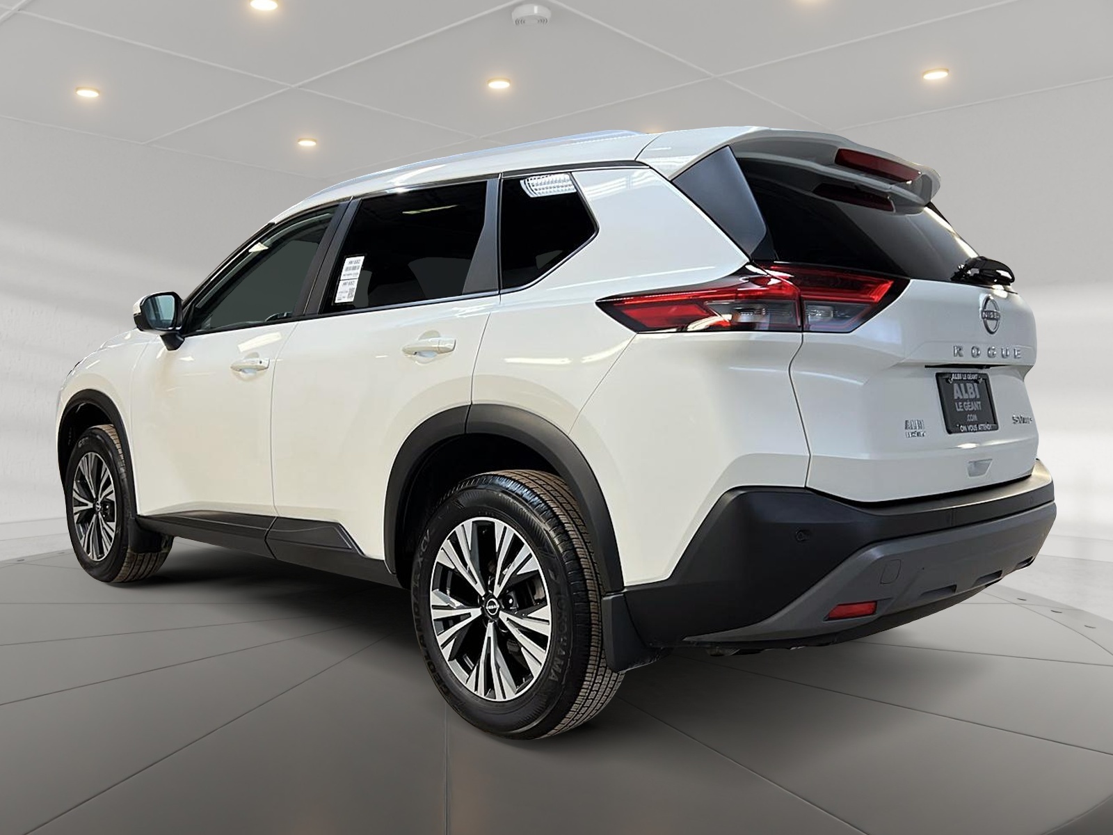 Nissan Rogue SV TOIT PANO 4RM 2023 — photo 6