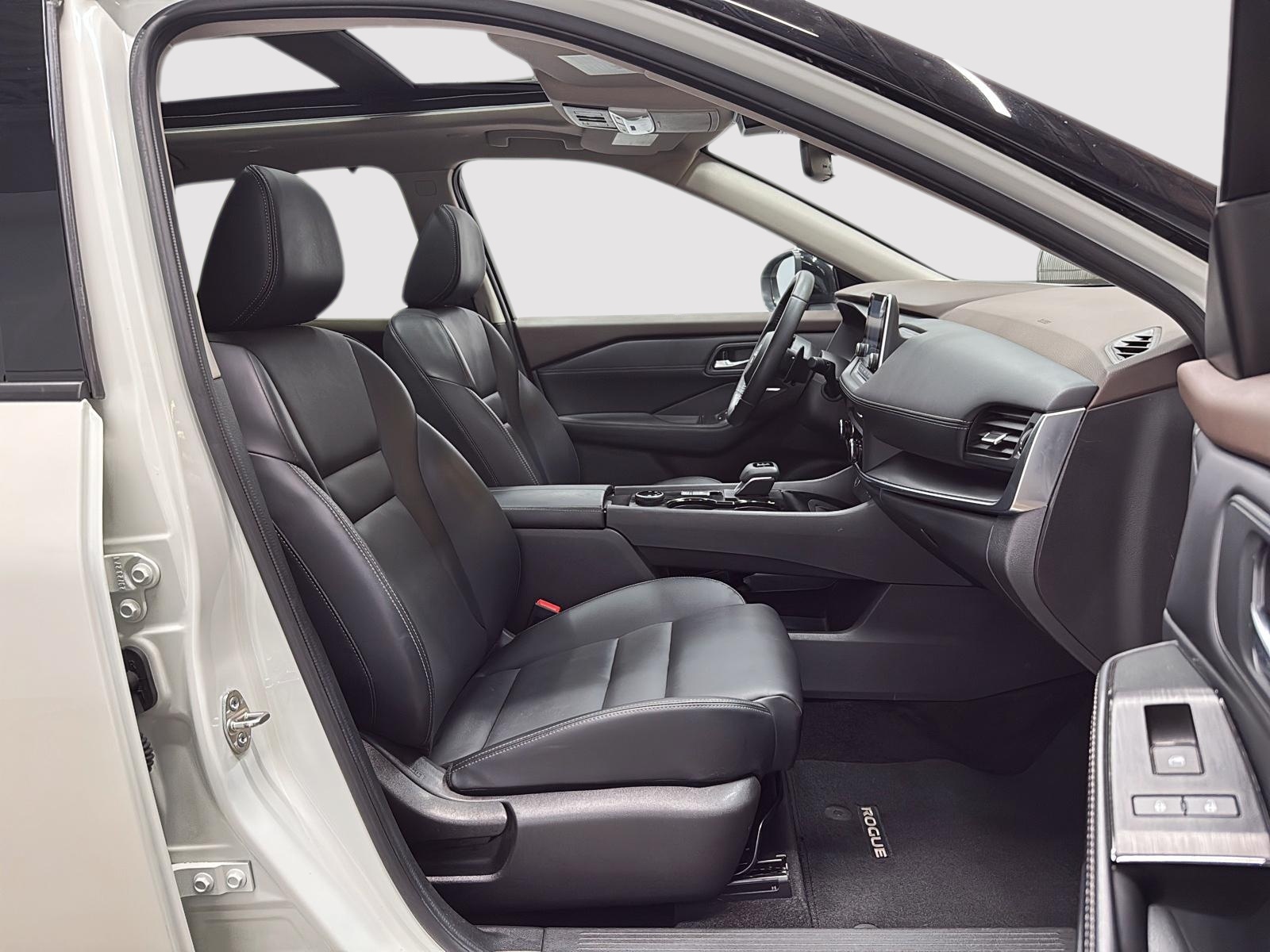 Nissan Rogue SV MIDNIGHT CUIR TOIT PANO 4RM 2023 — photo 8