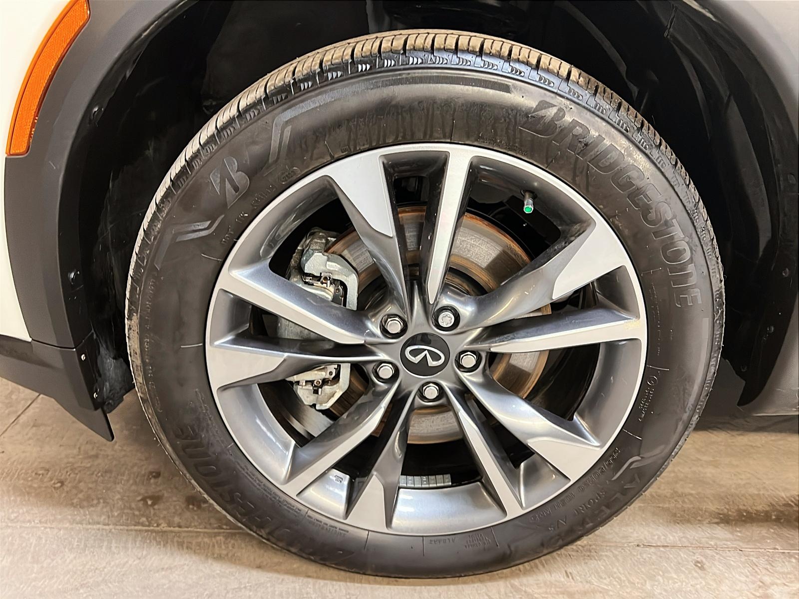 Infiniti QX60 2024 - Image #33