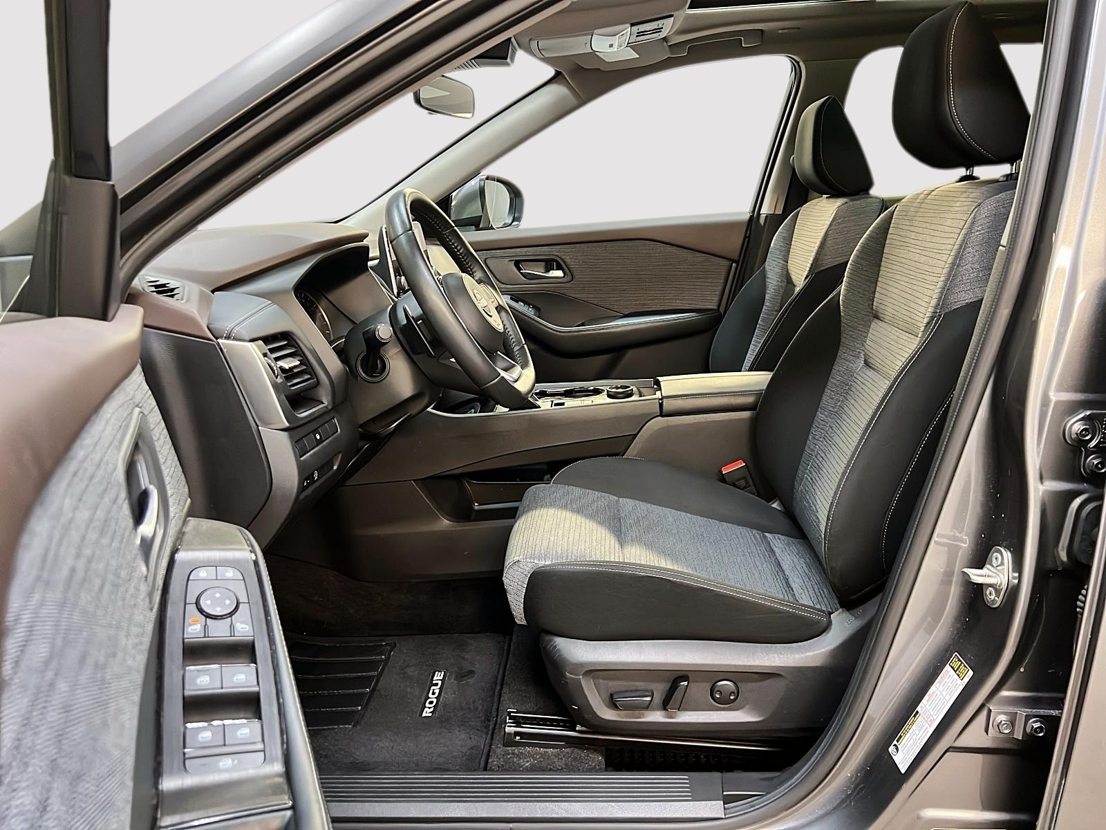 Nissan Rogue SV TOIT PANO 4RM 2023 — photo 7