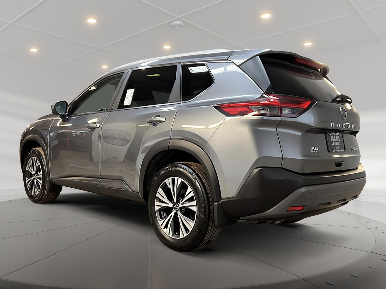 Nissan Rogue SV TOIT PANO 4RM 2023 — photo 6
