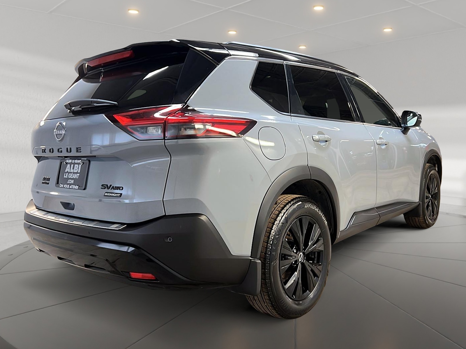 Nissan Rogue SV MIDNIGHT TOIT PANO 4RM 2023 — photo 4