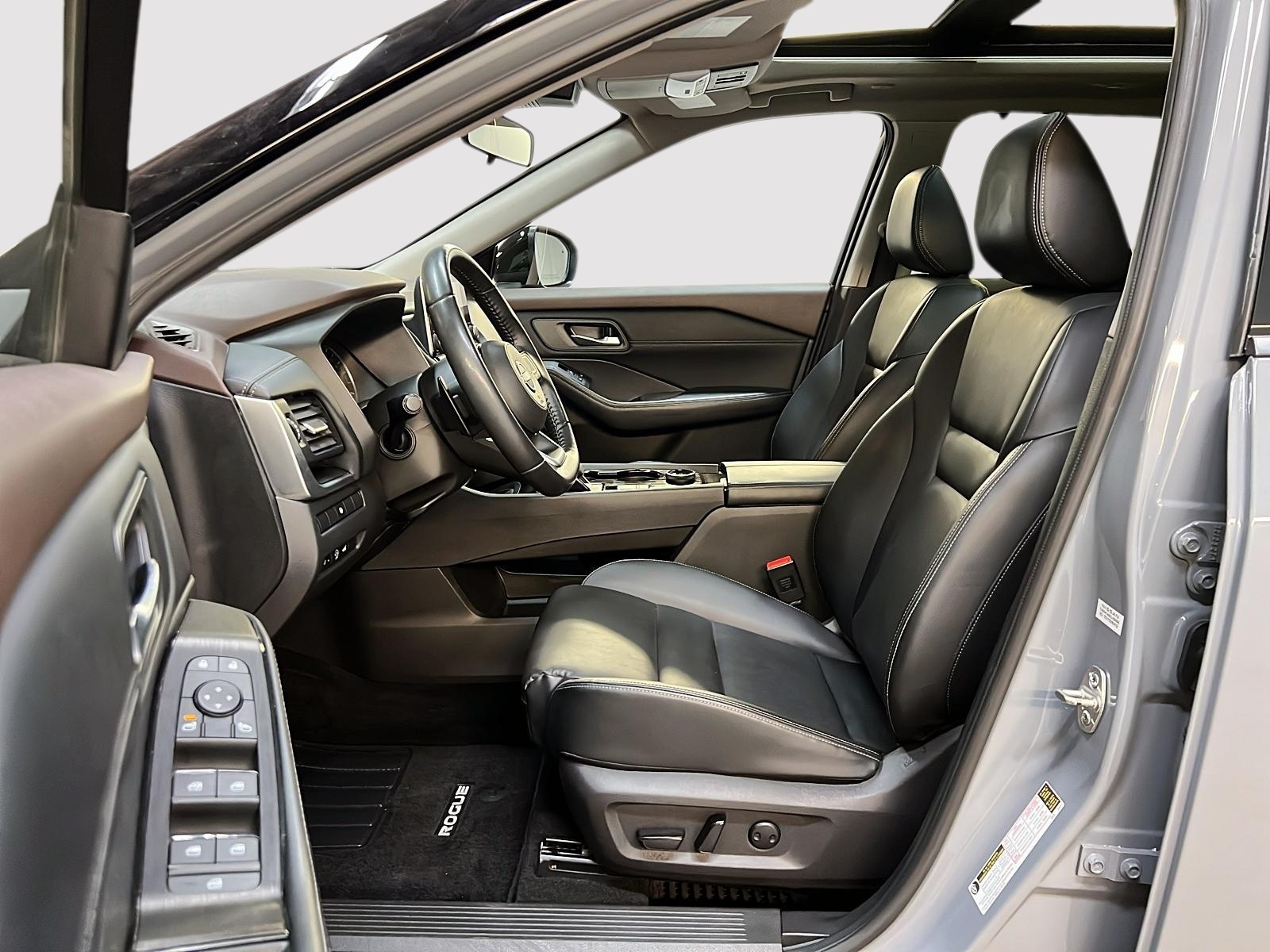 Nissan Rogue SV MIDNIGHT TOIT PANO 4RM 2023 — photo 7
