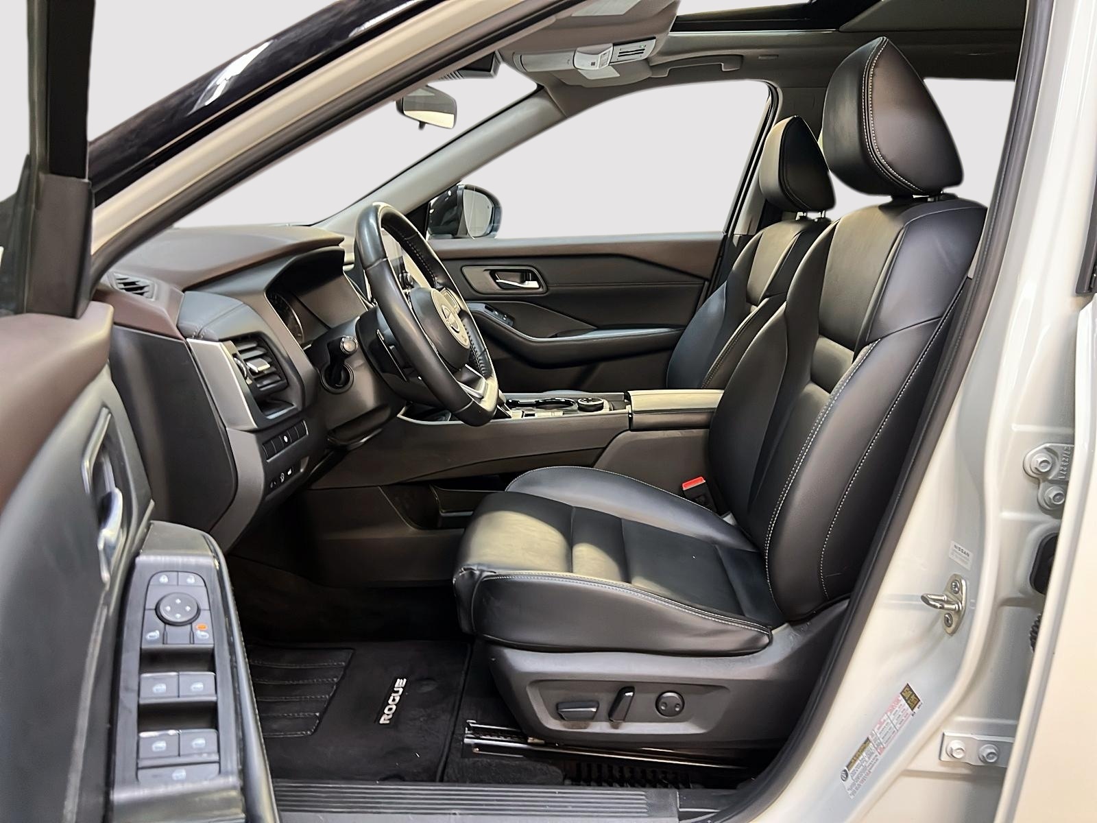 Nissan Rogue SV MIDNIGHT CUIR TOIT PANO 4RM 2023 — photo 7