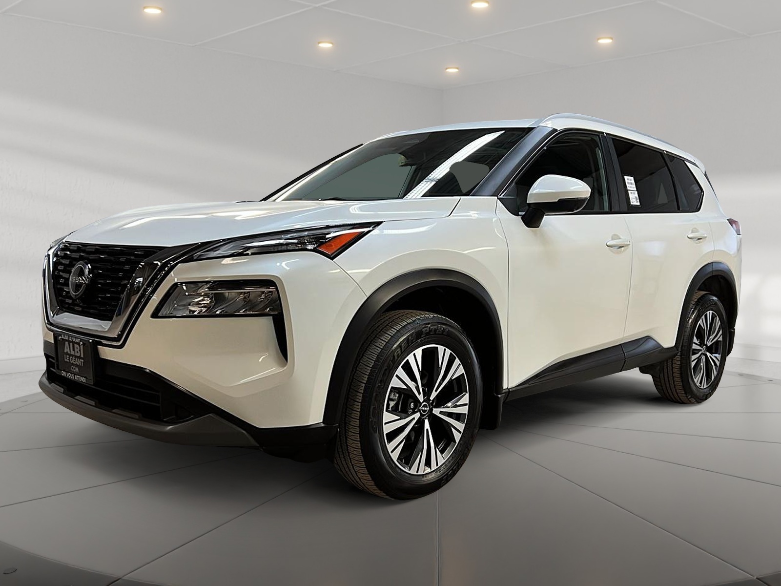 Nissan Rogue SV TOIT PANO 4RM 2023