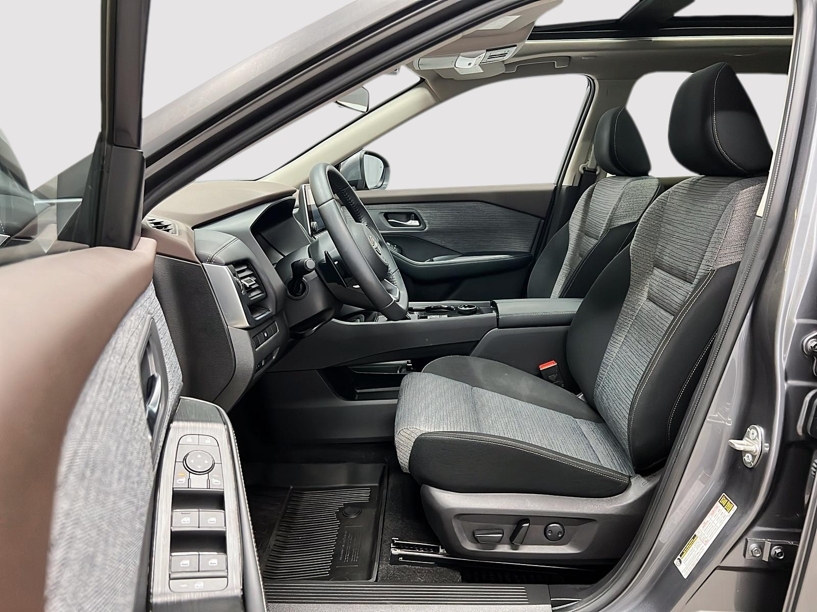 Nissan Rogue SV TOIT PANO 4RM 2023 — photo 7