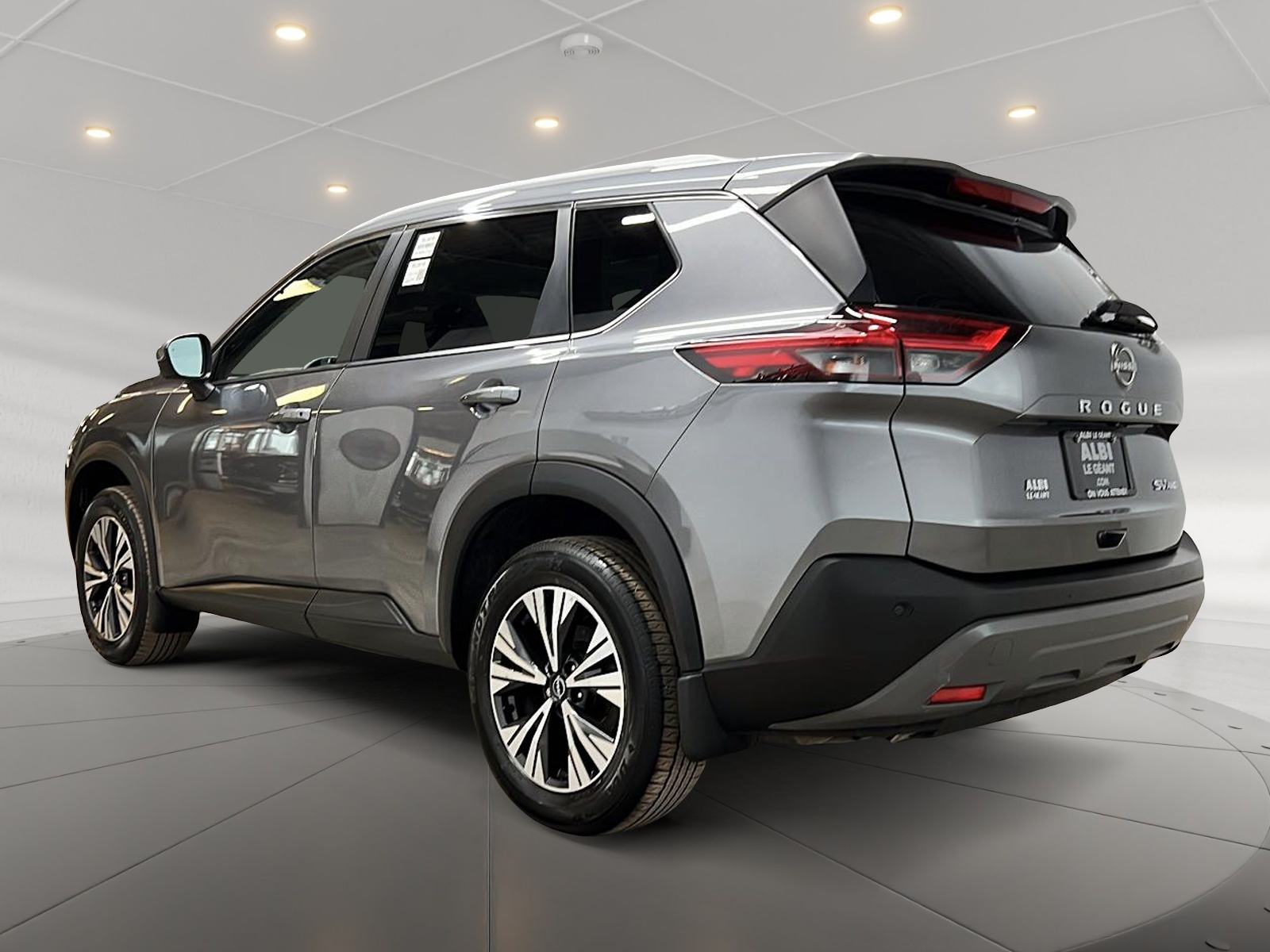 Nissan Rogue SV TOIT PANO 4RM 2023 — photo 6