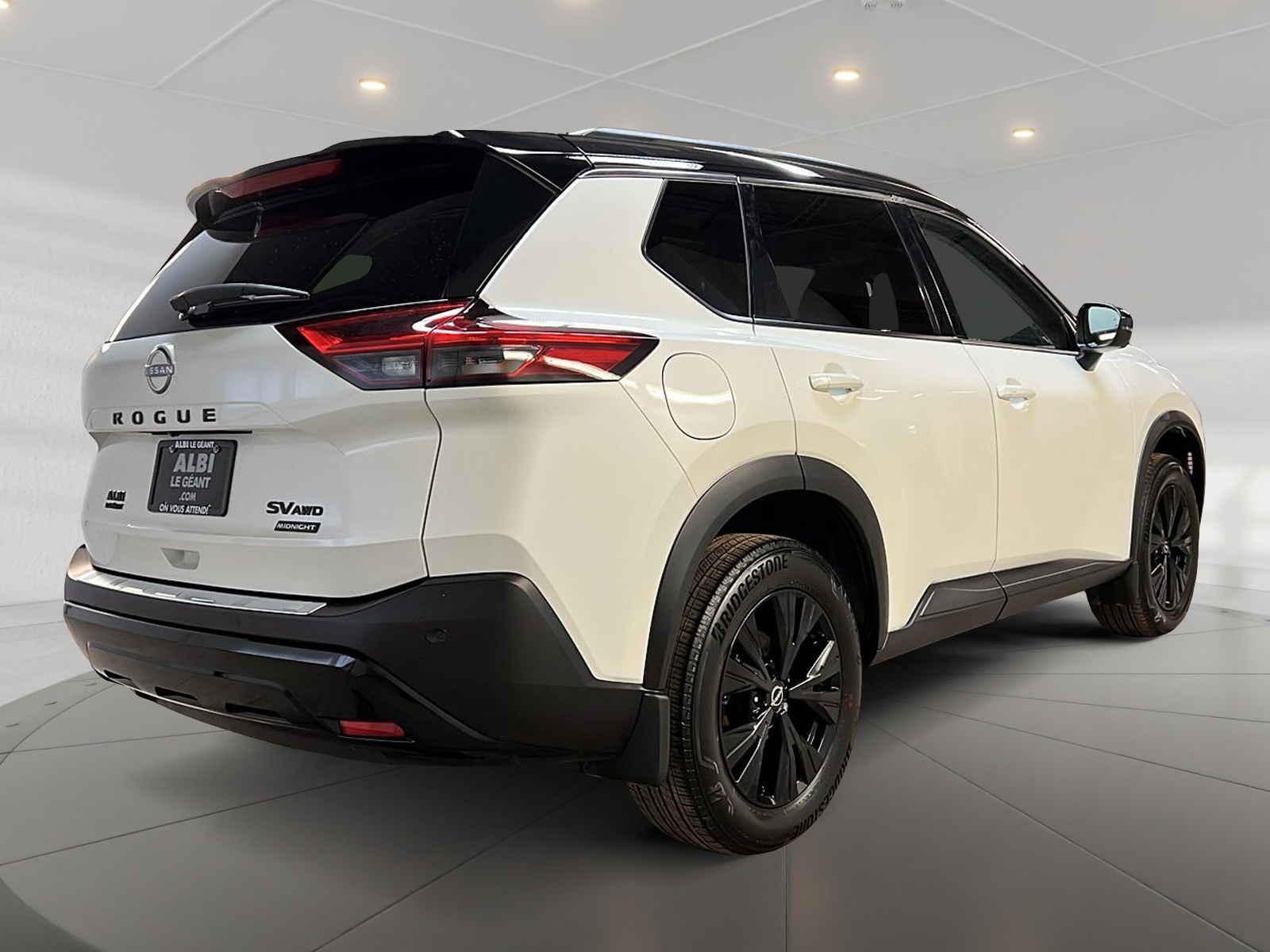 Nissan Rogue SV MIDNIGHT CUIR TOIT PANO 4RM 2023 — photo 4