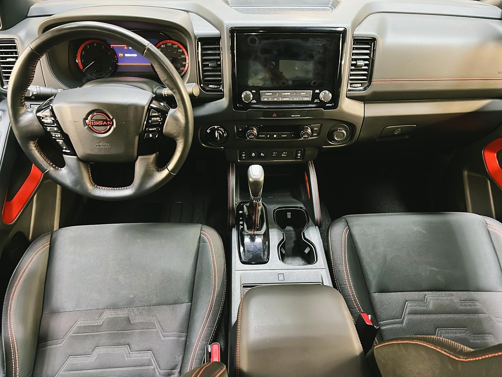 Nissan Frontier PRO-4X KING CAB NAV 4X4 2023 - image #10