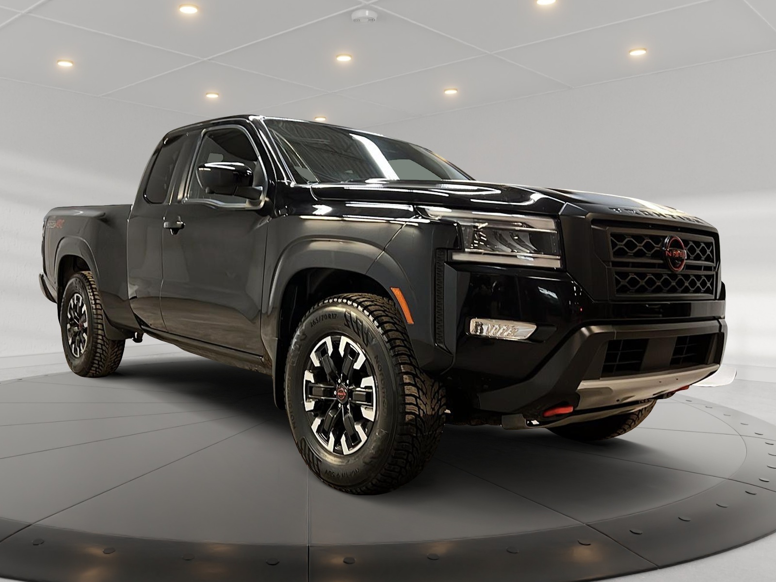 Nissan Frontier PRO-4X KING CAB NAV 4X4 2023 - image #3