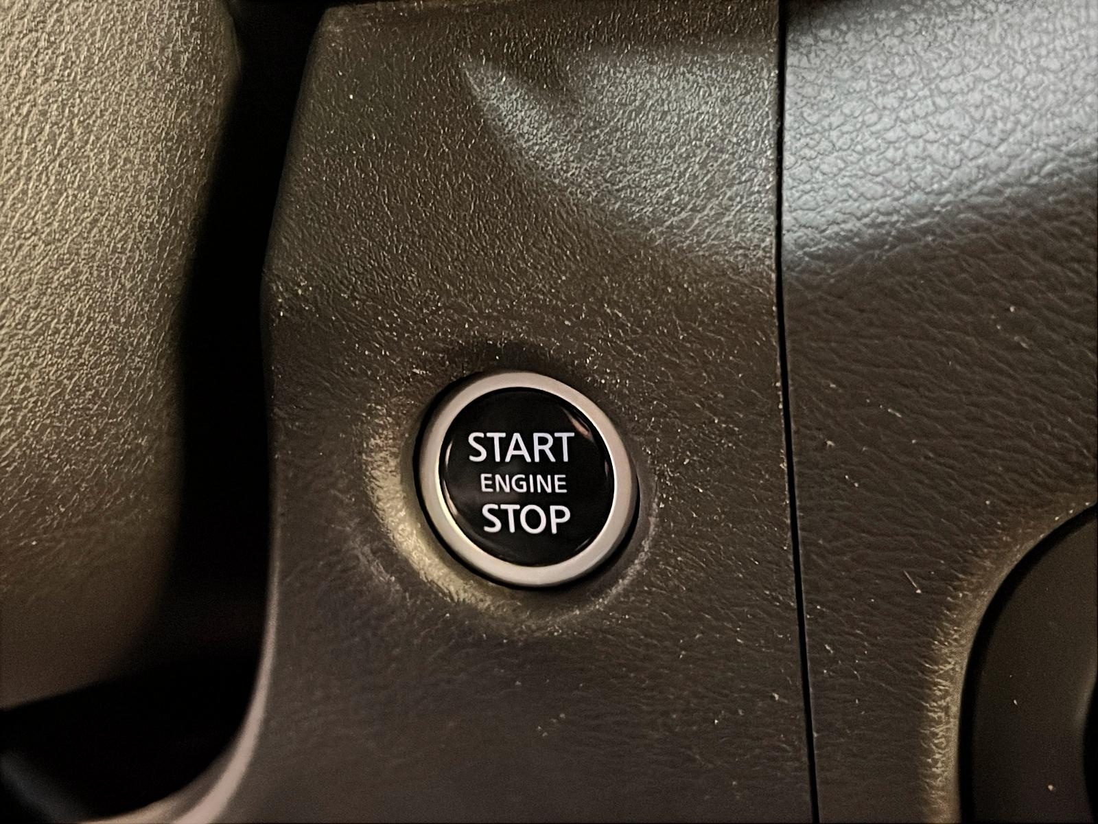 Nissan Frontier PRO-4X KING CAB NAV 4X4 2023 - image #19