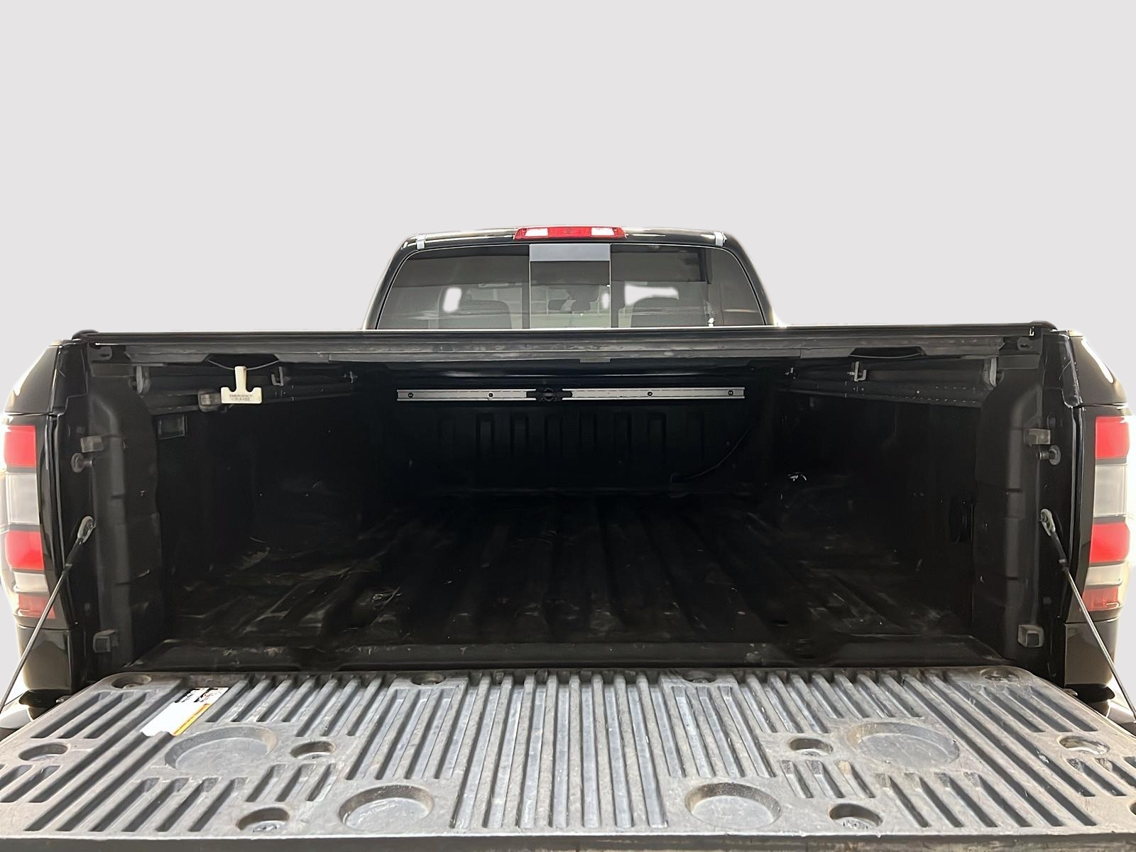 Nissan Frontier 2023 - Image #12