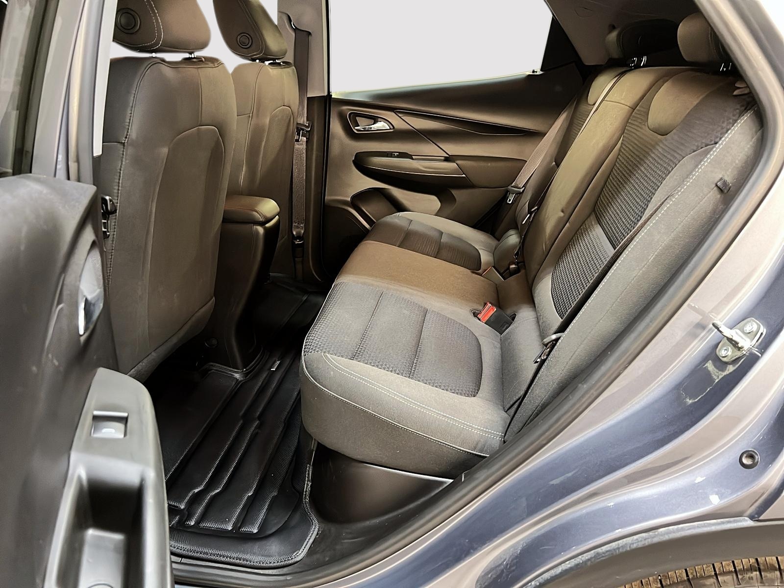 Chevrolet Bolt EV 2023 - Image #9