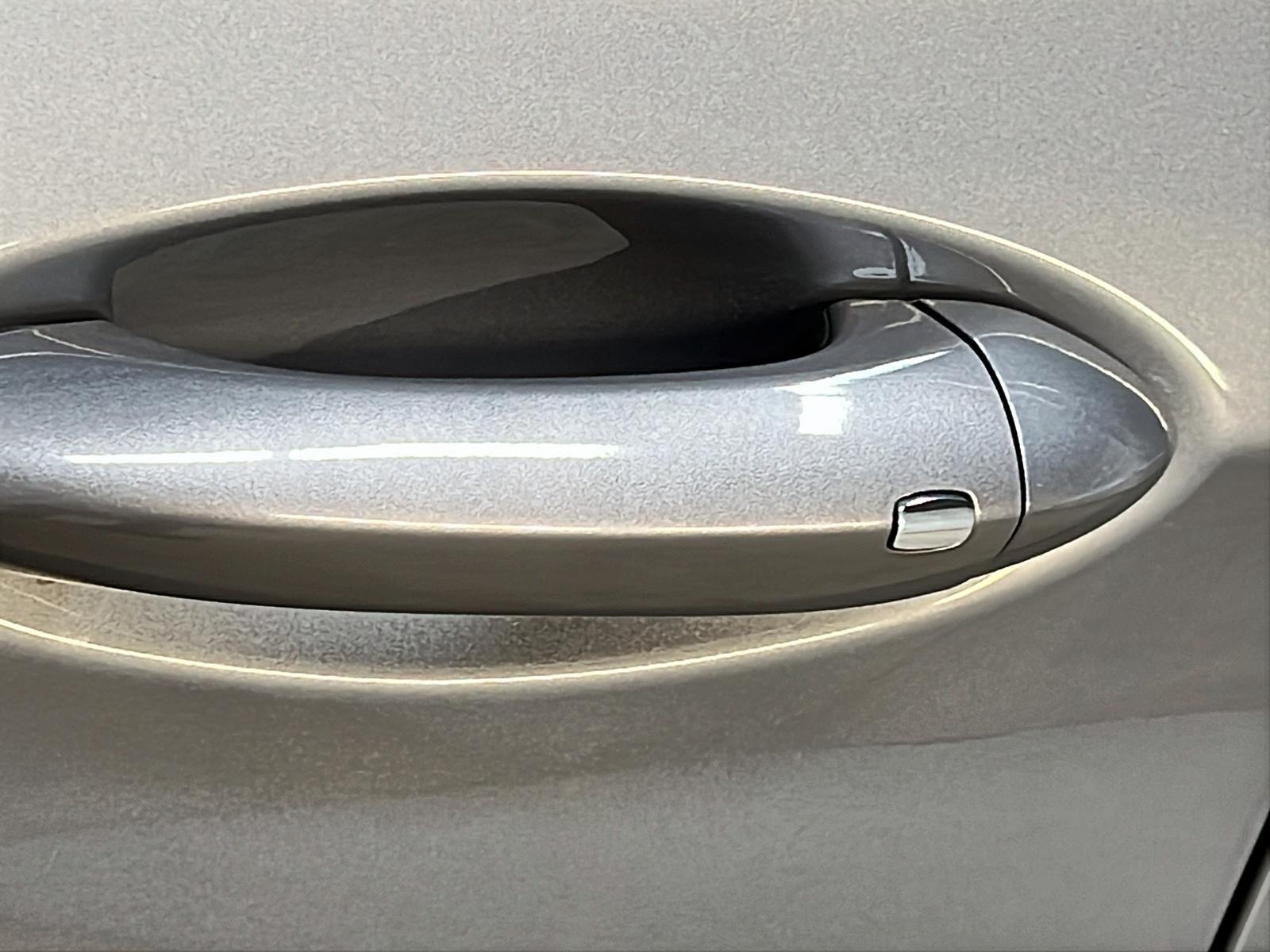 Chevrolet Bolt EV 2023 - Image #24