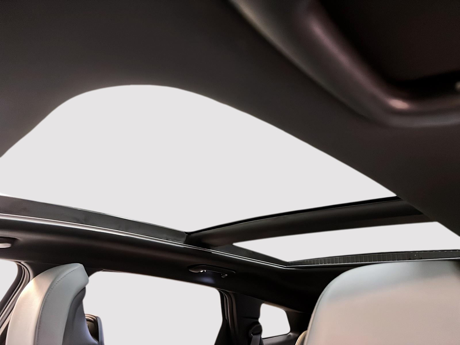 Kia Sportage X-LINE LIMITED CUIR TOIT PANO NAV 4RM 2023 - image #10