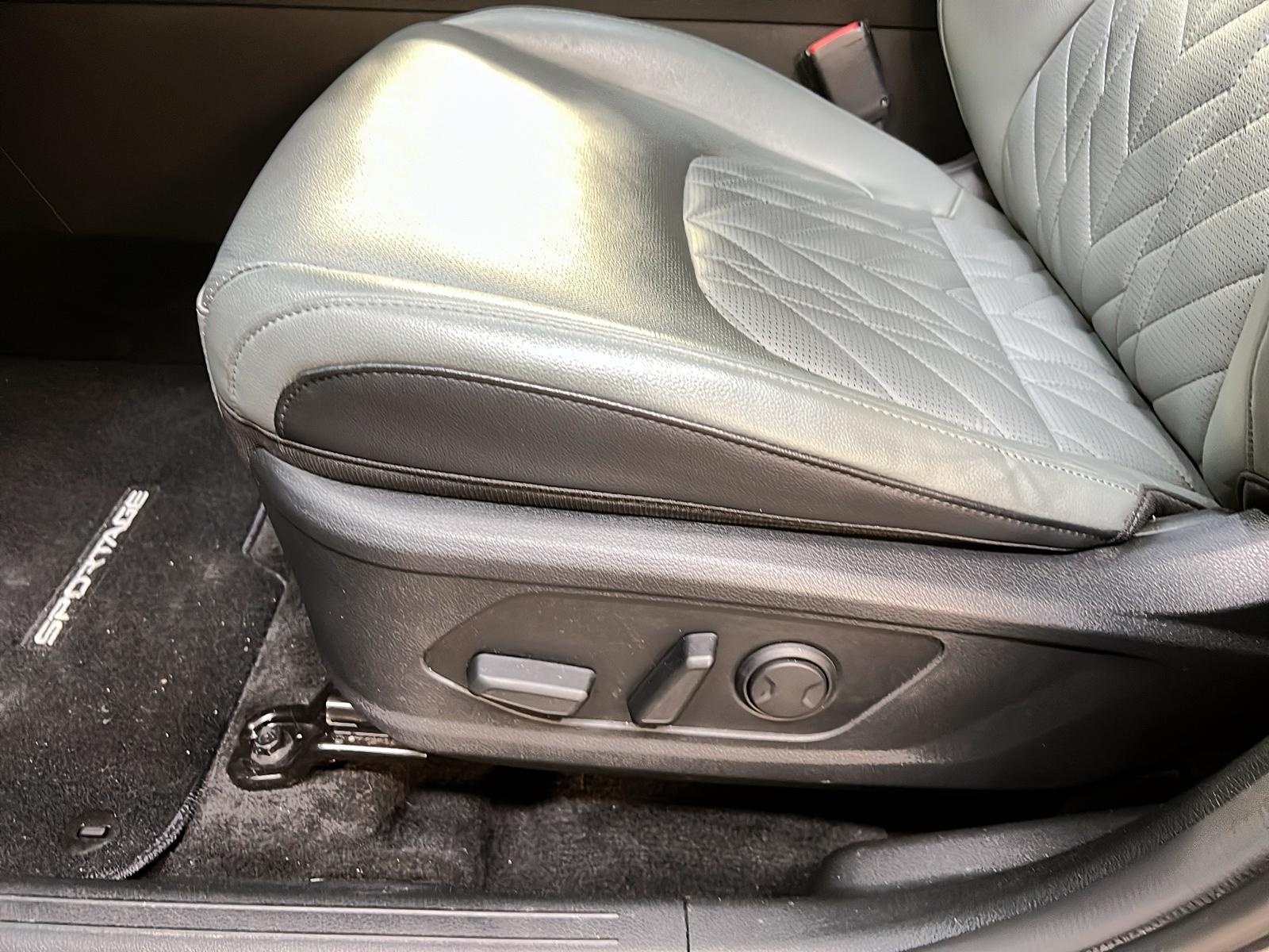 Kia Sportage X-LINE LIMITED CUIR TOIT PANO NAV 4RM 2023 - image #26