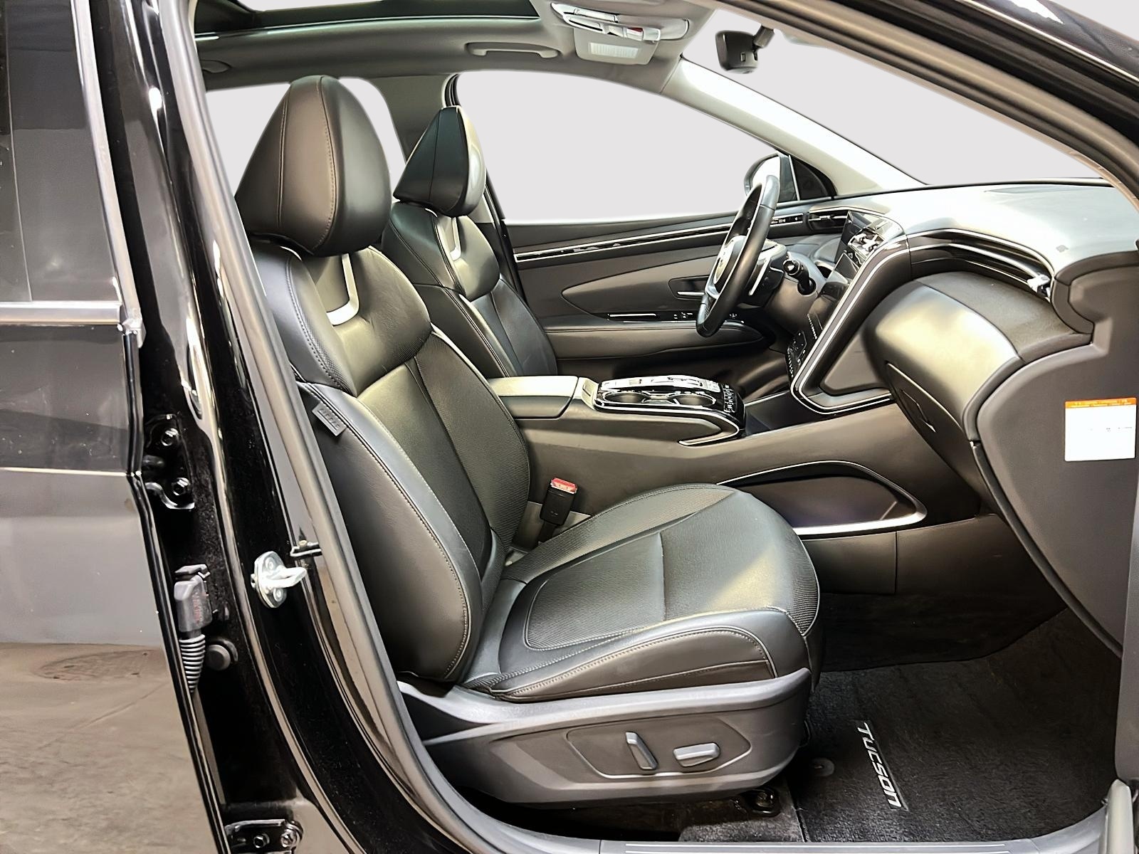 Hyundai Tucson ULTIMATE PHEV CUIR TOIT PANO NAV 4RM 2024 - image #8