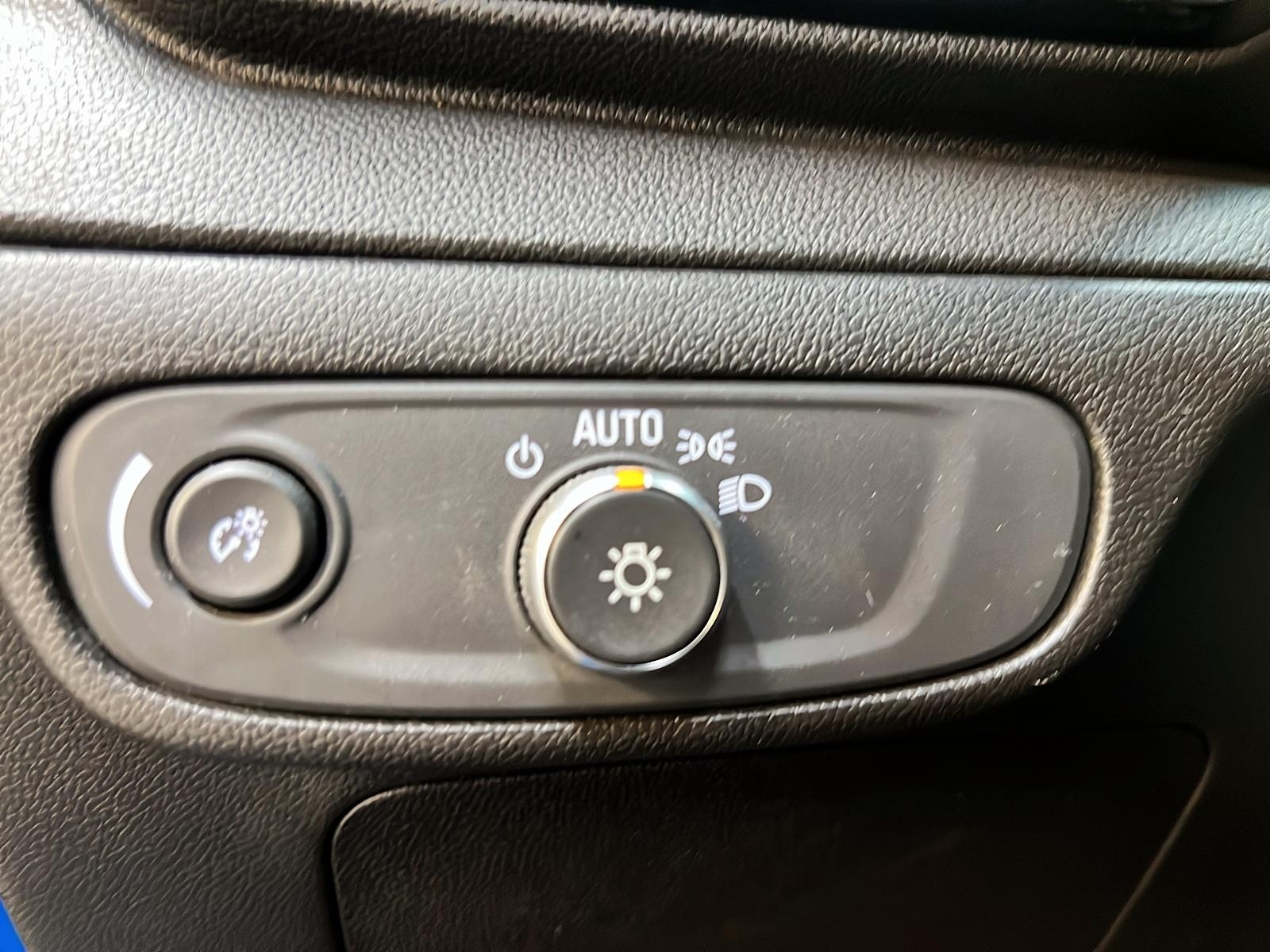 Chevrolet Bolt EV 2023 - Image #20