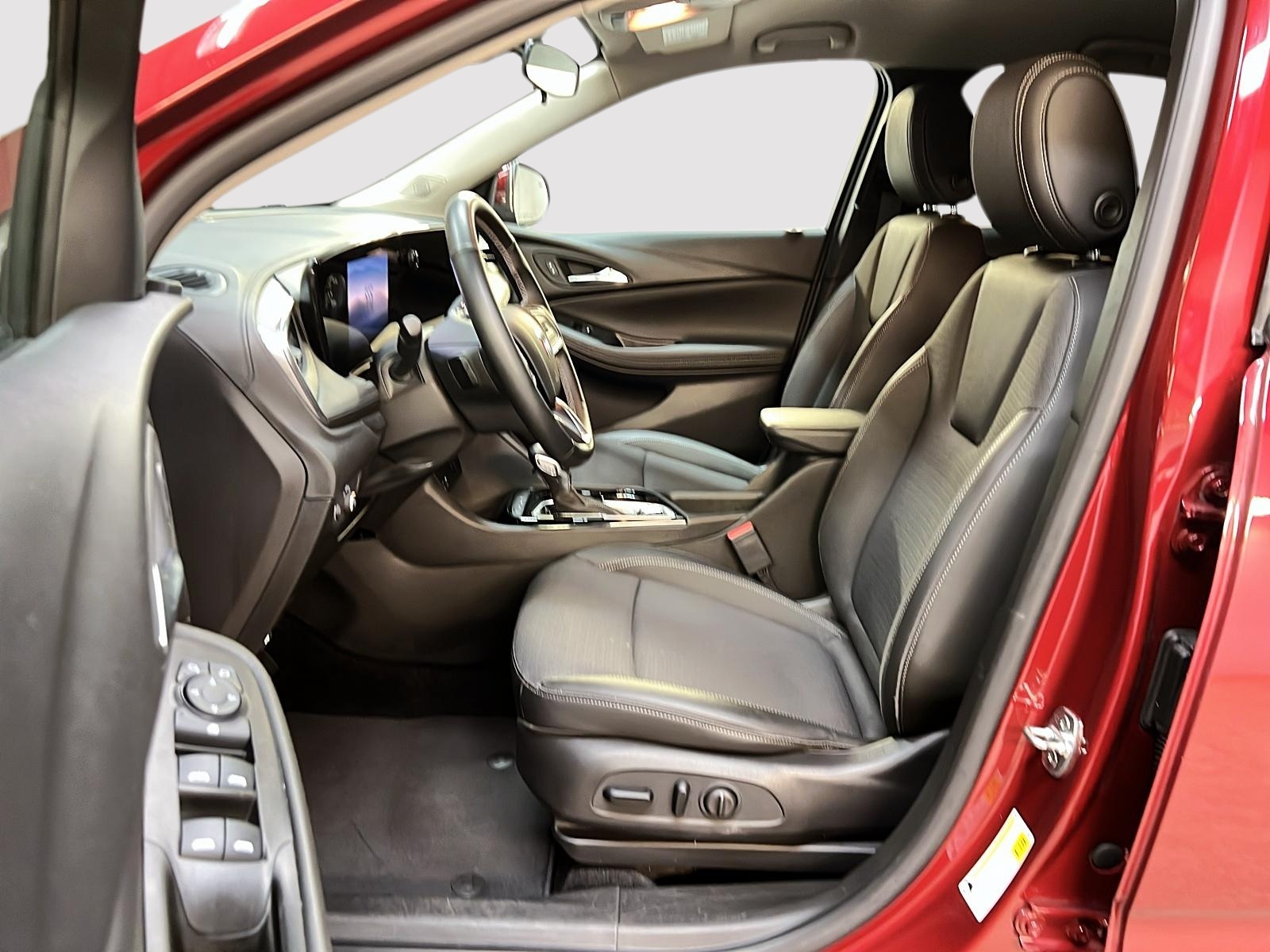 Buick Encore GX 2024 - Image #7