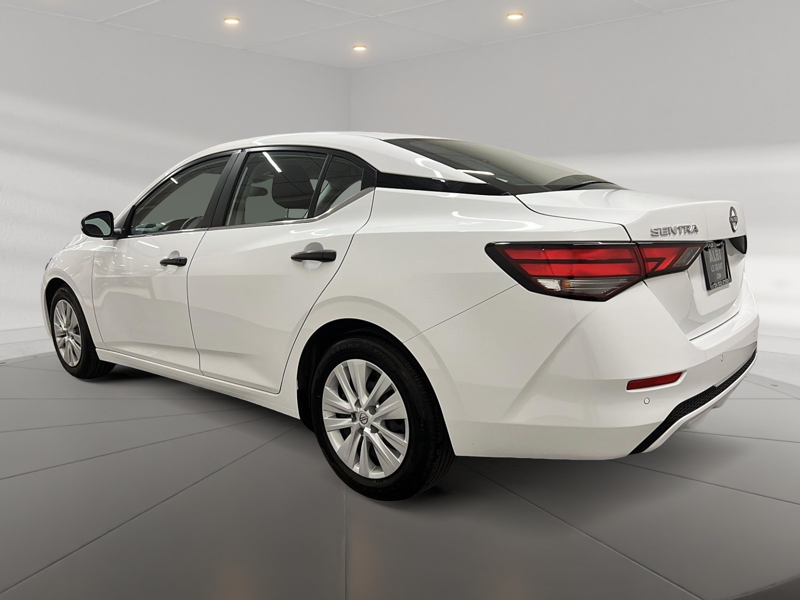 Nissan Sentra S PLUS 2025 — photo 5