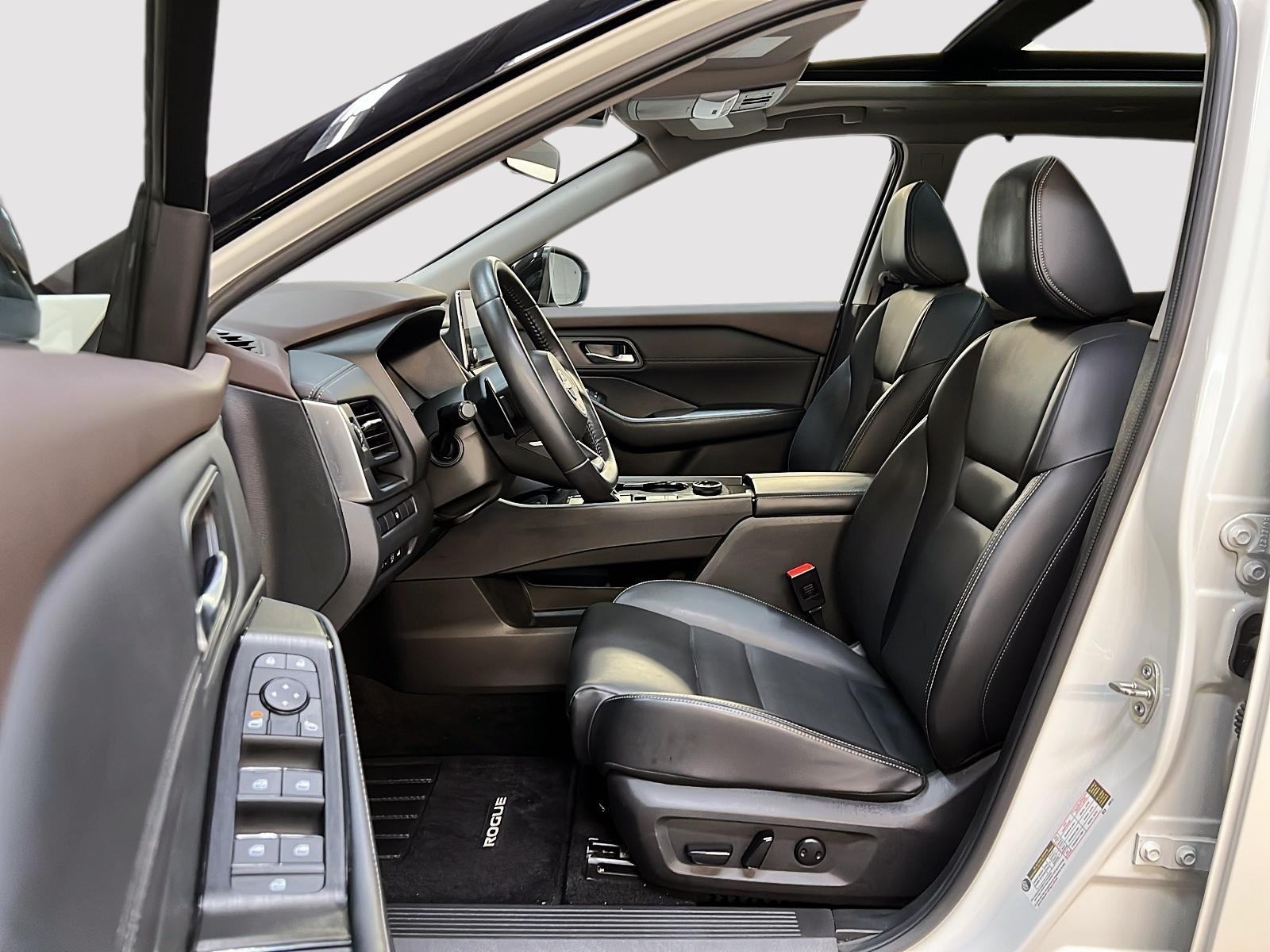 Nissan Rogue SV MIDNIGHT CUIR TOIT PANO 4RM 2023 — photo 7