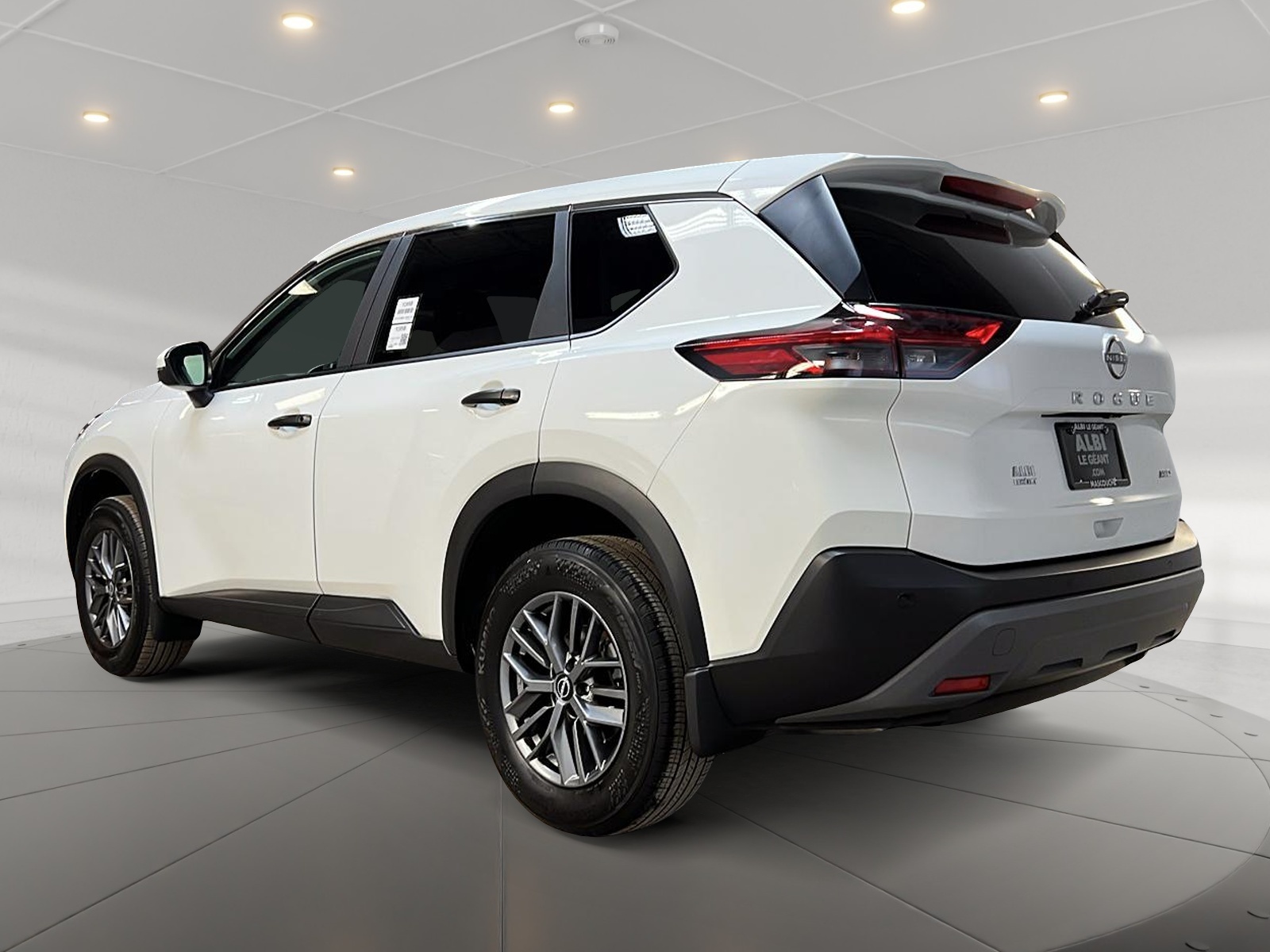Nissan Rogue S 4RM 2023 — photo 6