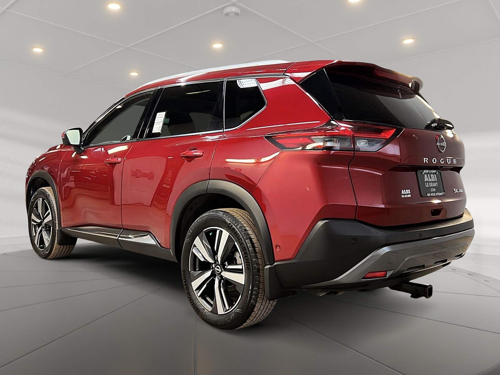 Nissan Rogue SL CUIR TOIT PANO NAV 4RM 2023 — photo 6