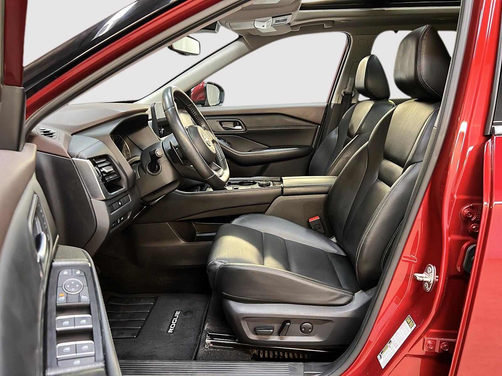 Nissan Rogue SL CUIR TOIT PANO NAV 4RM 2023 — photo 7