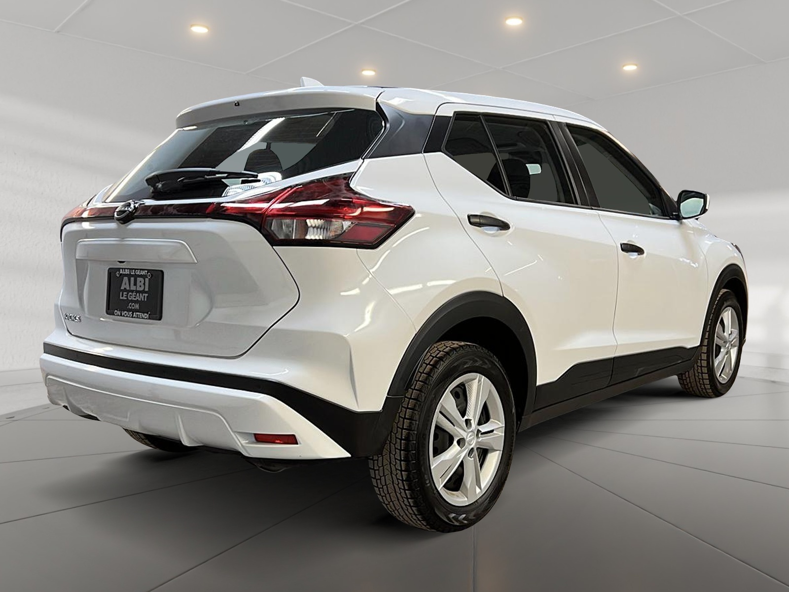 Nissan Kicks S 2024 — photo 4