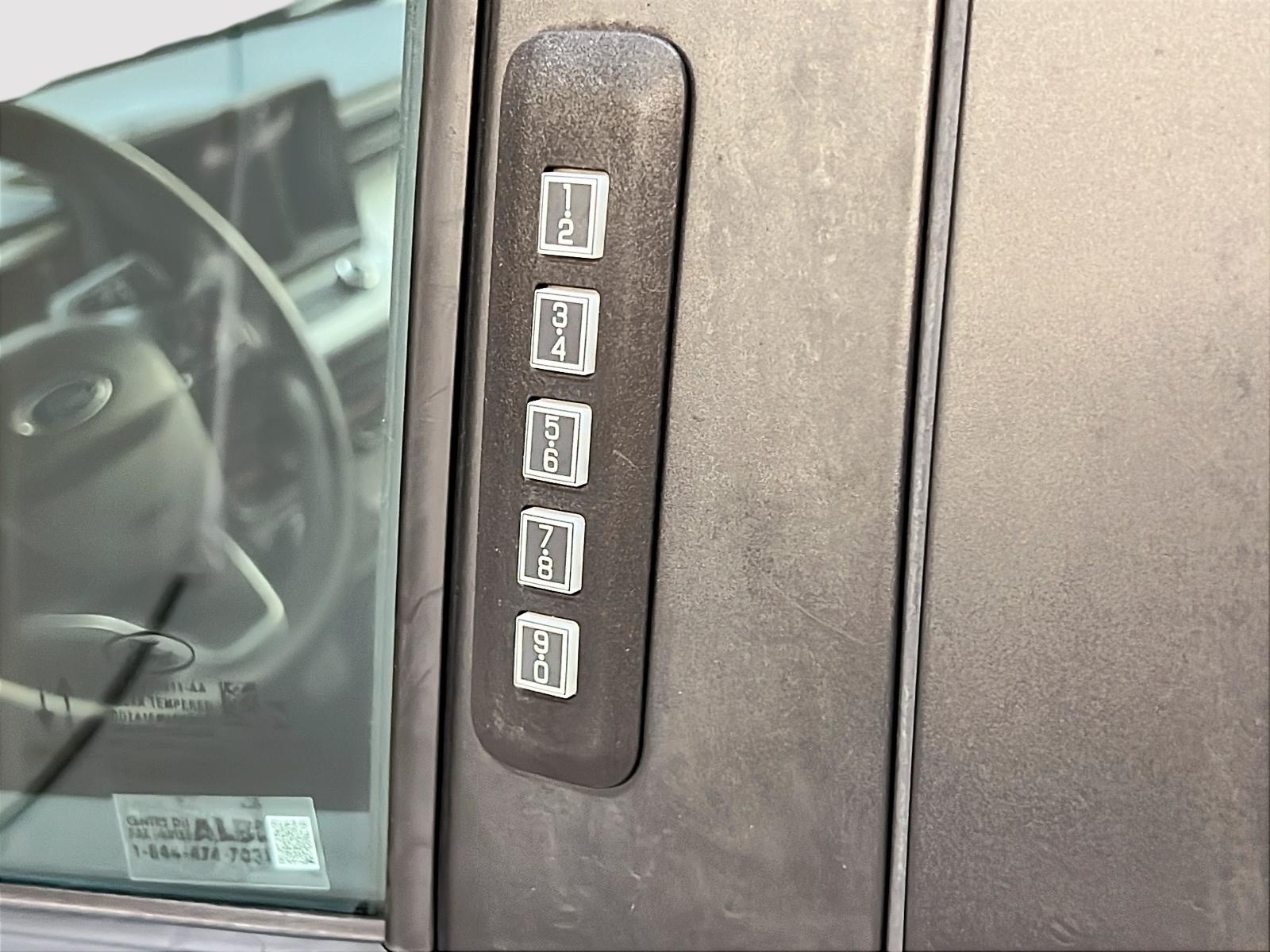 Ford Maverick XLT FX4 CREW CAB  4RM 2022 - image #22