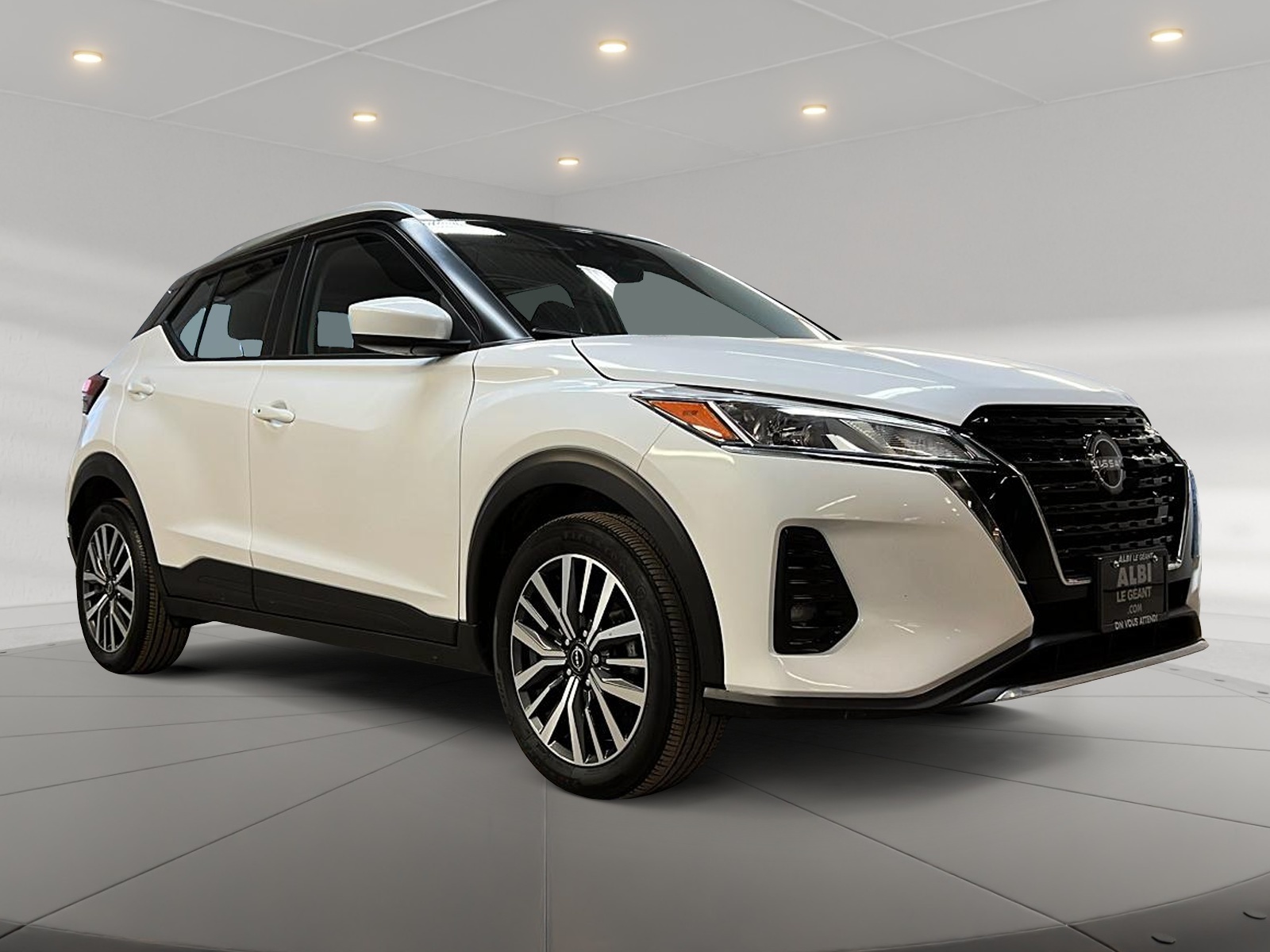 Nissan Kicks SV 2024 — photo 3