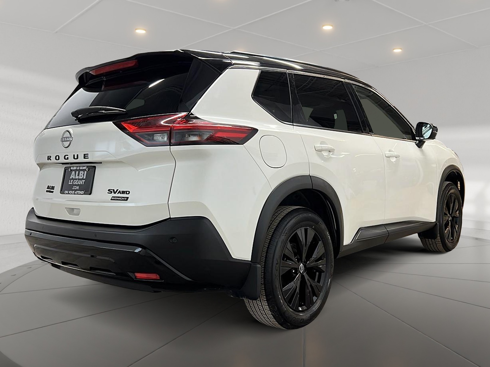 Nissan Rogue SV MIDNIGHT CUIR TOIT PANO 4RM 2023 — photo 4