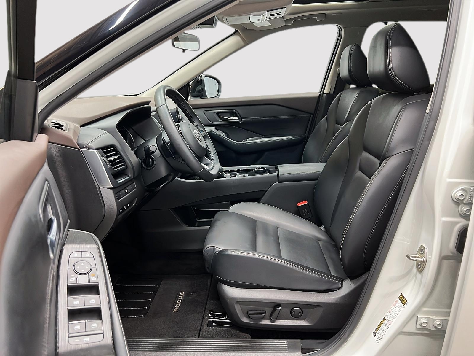 Nissan Rogue SV MIDNIGHT CUIR TOIT PANO 4RM 2023 — photo 7