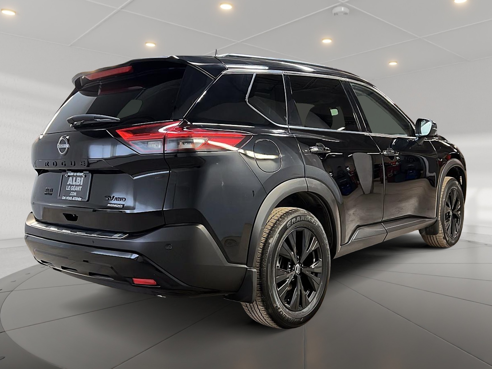 Nissan Rogue SV MIDNIGHT CUIR TOIT PANO 4RM 2023 — photo 4
