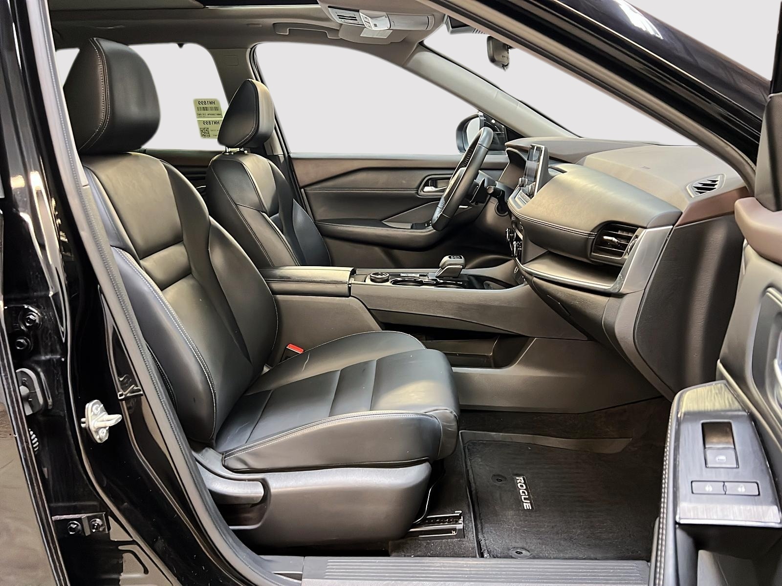 Nissan Rogue SV MIDNIGHT CUIR TOIT PANO 4RM 2023 — photo 8