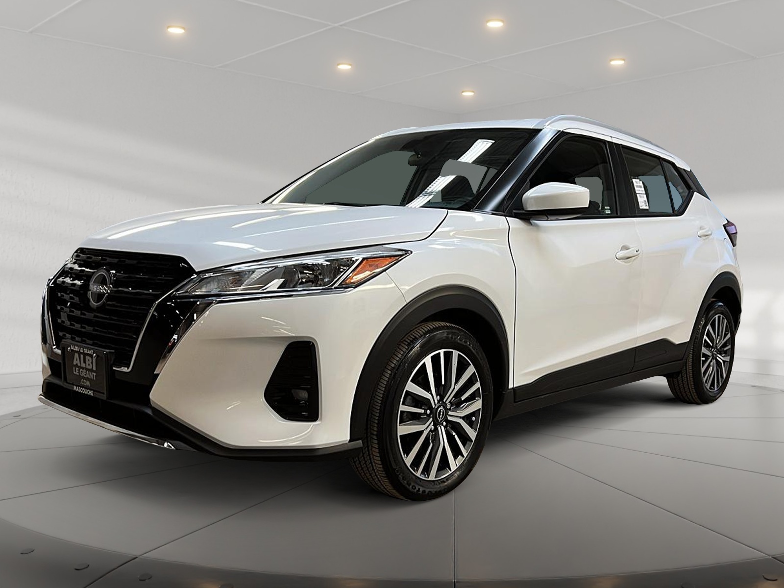 Nissan Kicks SV 2024