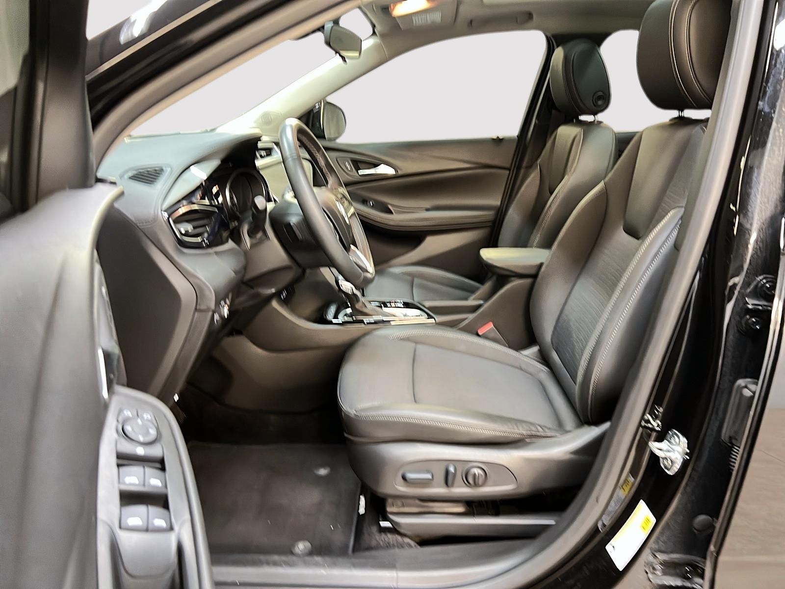 Buick Encore GX SELECT ST GR EXPERIENCE TOIT PANO 4RM 2023 - image #7